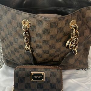 Michael Kors Brown/Black handbag and matching wallet